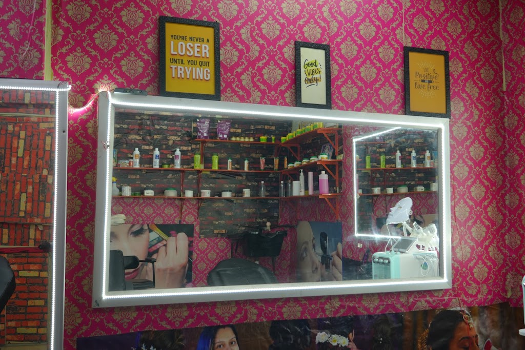 Lakshmi Beauty Parlour