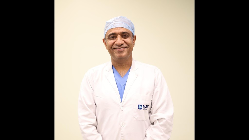 Dr. Dr Punish Sadana Best Cardiologist In Dehradun Max Hospital