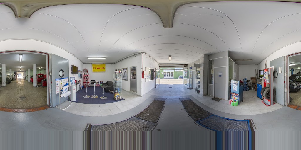Talleres Rogauto S.L. — Interior