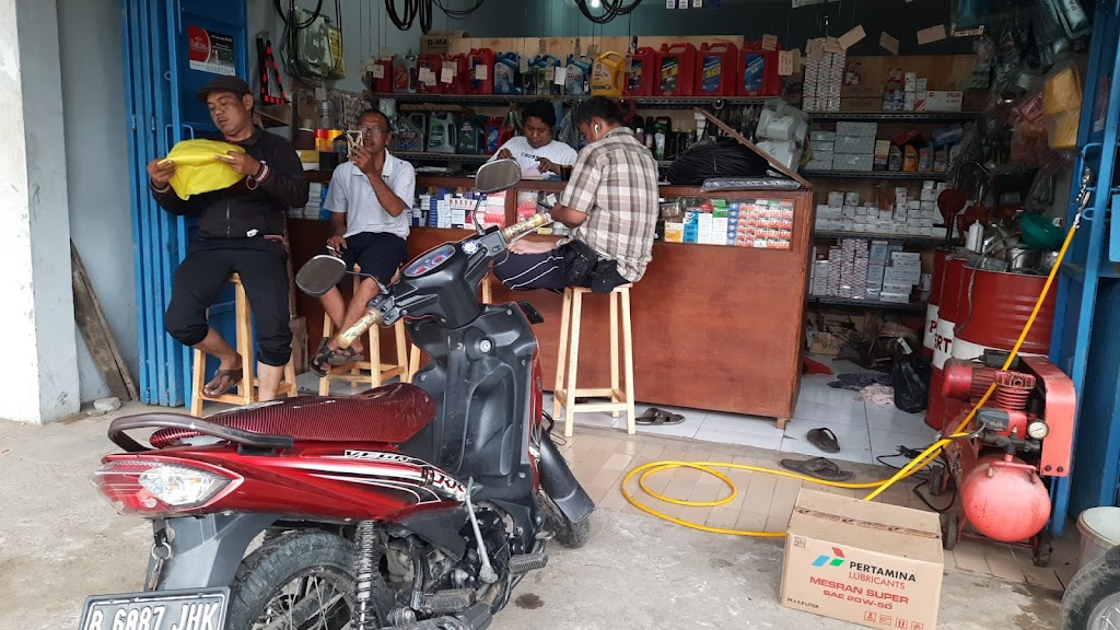 Subur Wijaya Motor Sparepart Mobil dan Motor