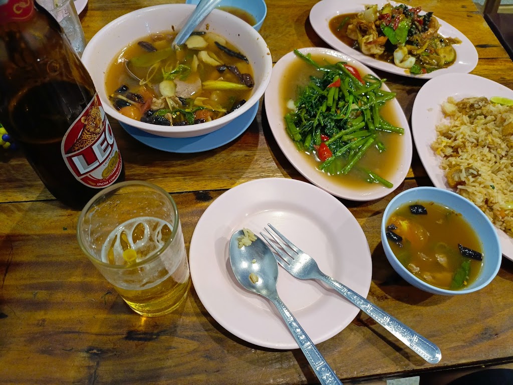 รูปภาพของ แซ่บเวอร์ อาหารอีสาน
