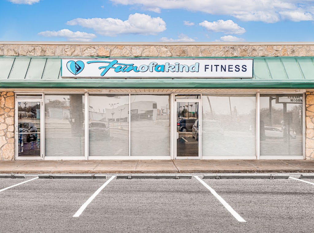  Funofakind Fitness Pole Studio