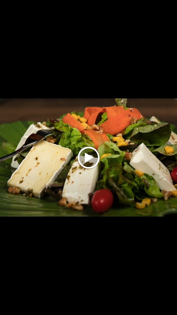 Restaurante Bocateria Mossega'm — Videos