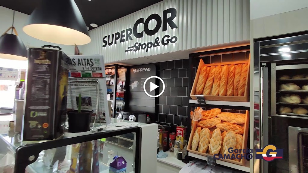 Gasolinera Repsol Garcia Camacho (Don Benito) — Interior