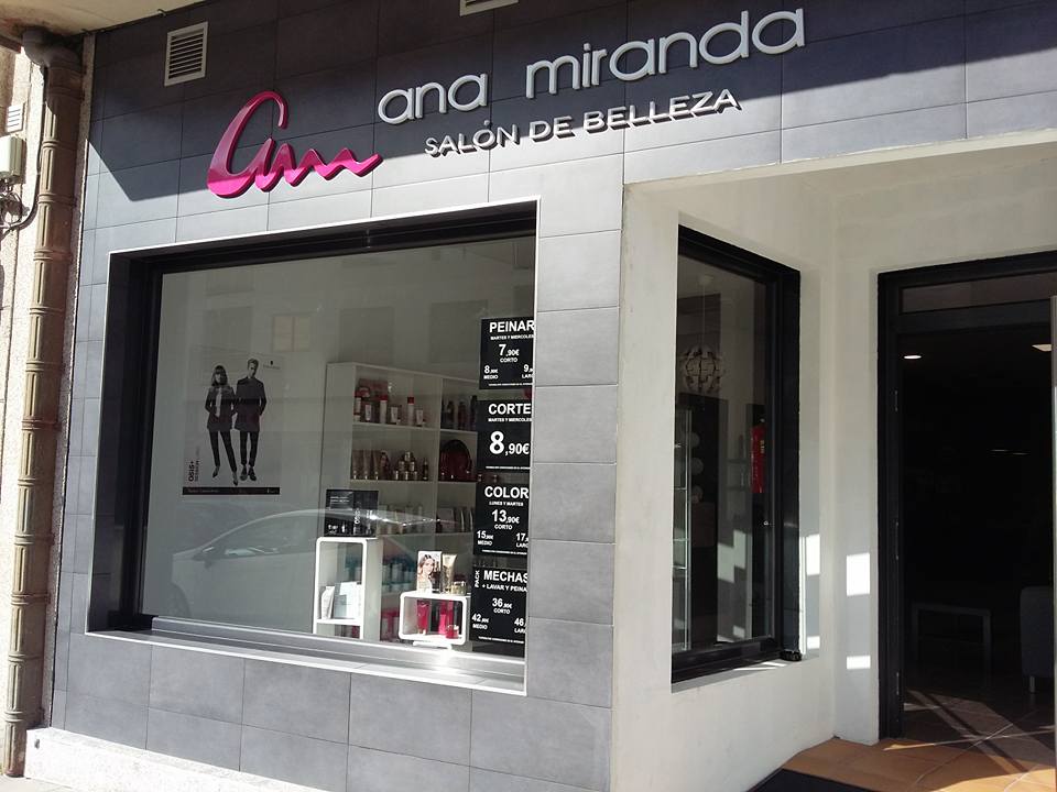 Ana Miranda Salon de Belleza — Exterior