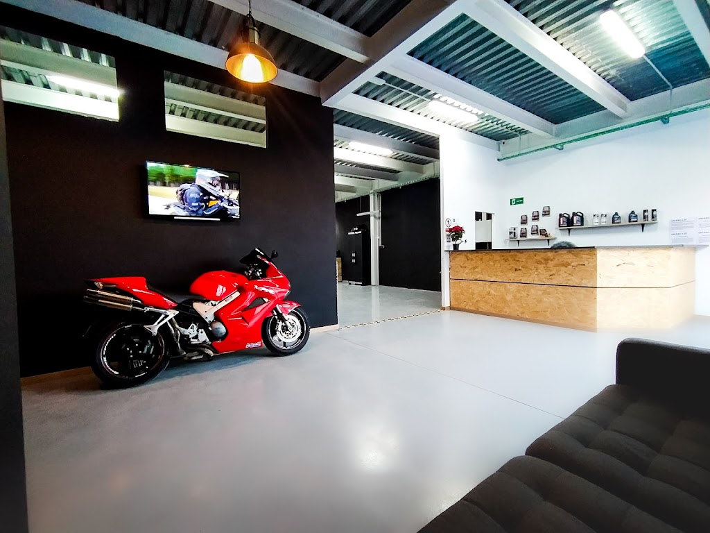 Emrider taller de motos (Servicio Tecnico Oficial Ohlins)