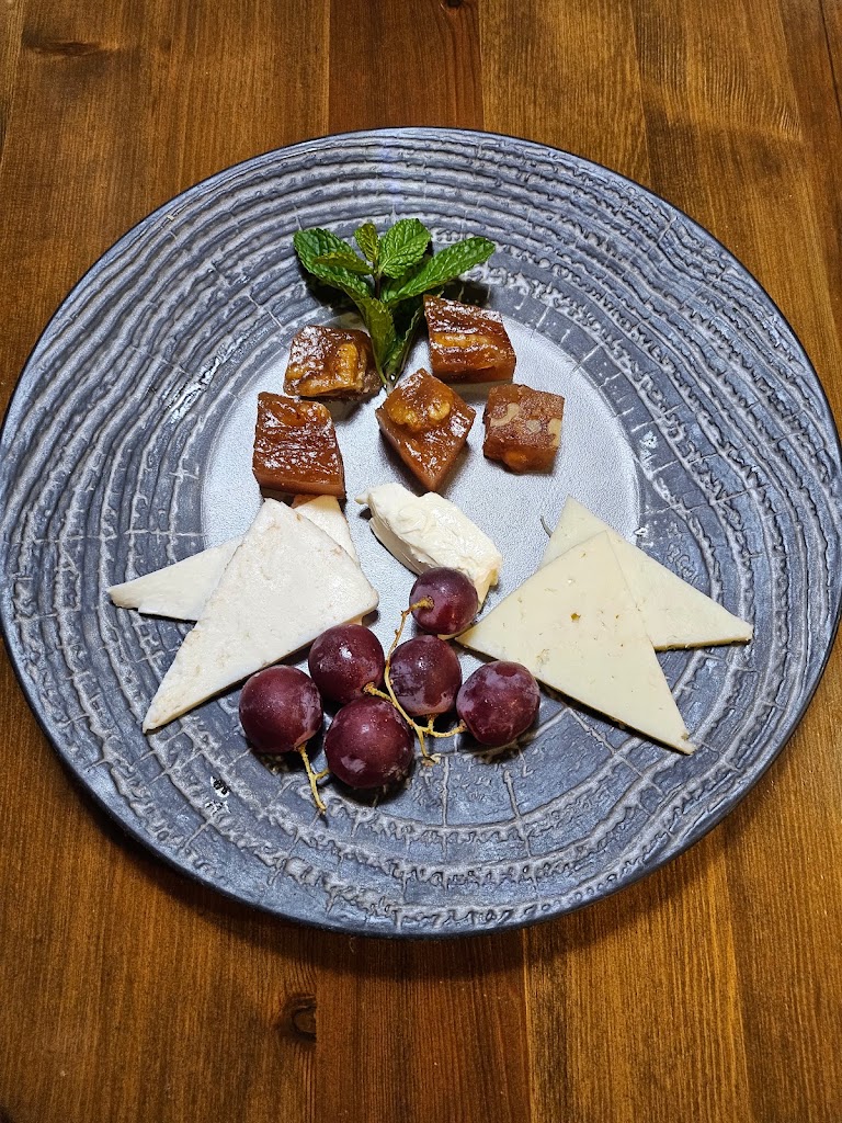 Restaurant Can Formiga — Comida y bebida