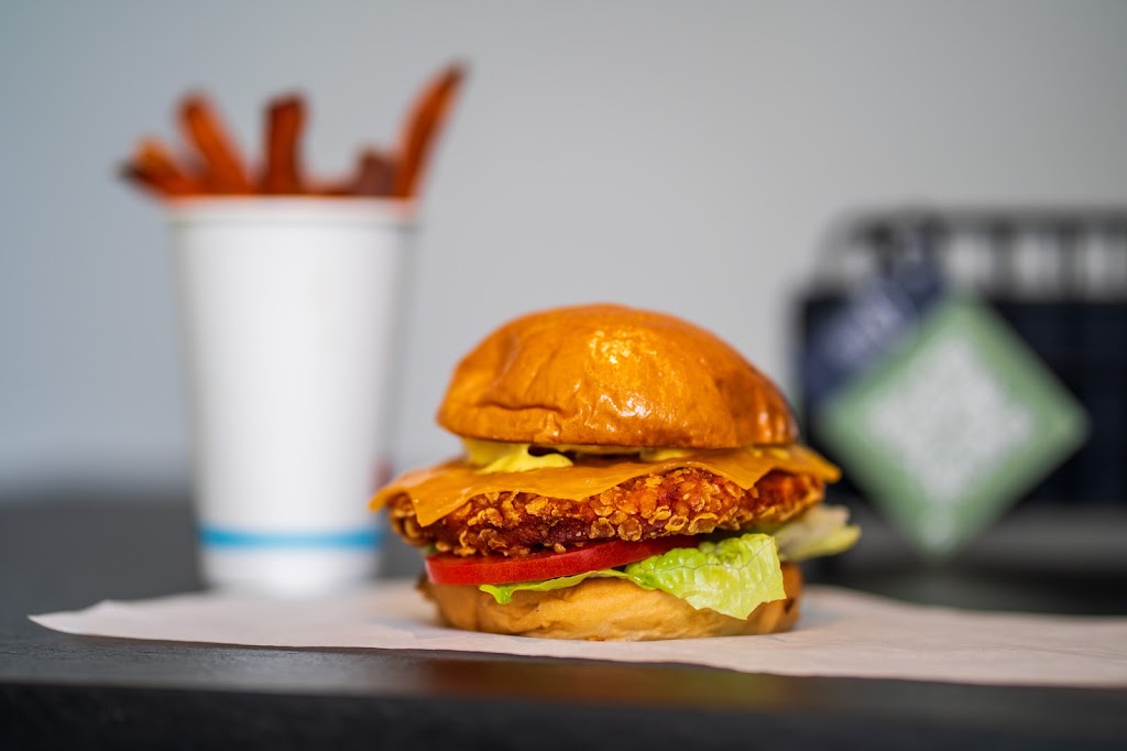 Dogma Burger — Comida y bebida