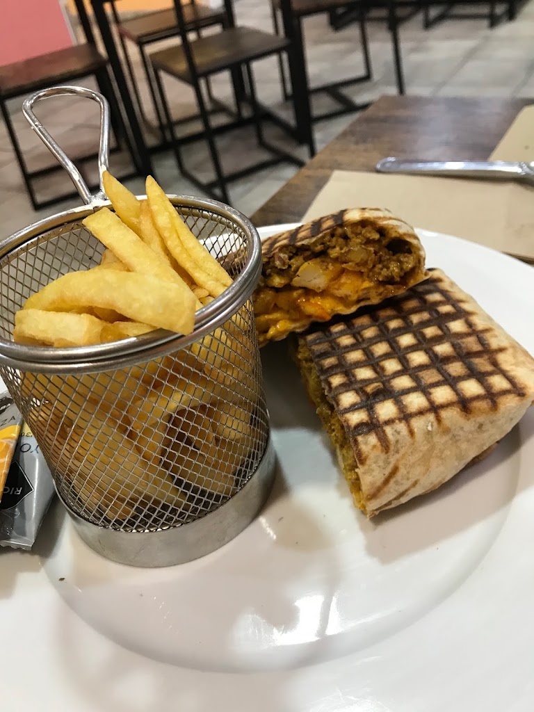Restaurante gran Casablanca — Comida y bebida