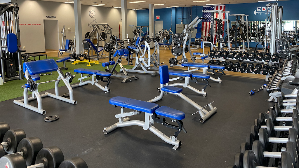  Edge Fitness & Tanning