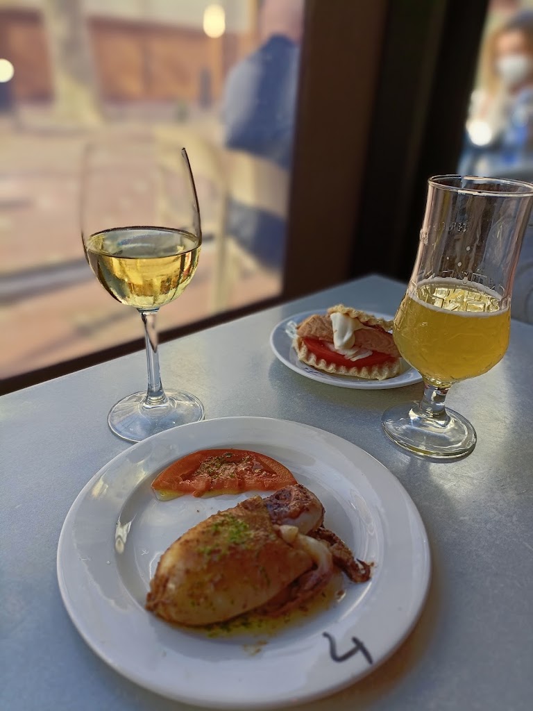 Casa Puri — Vino