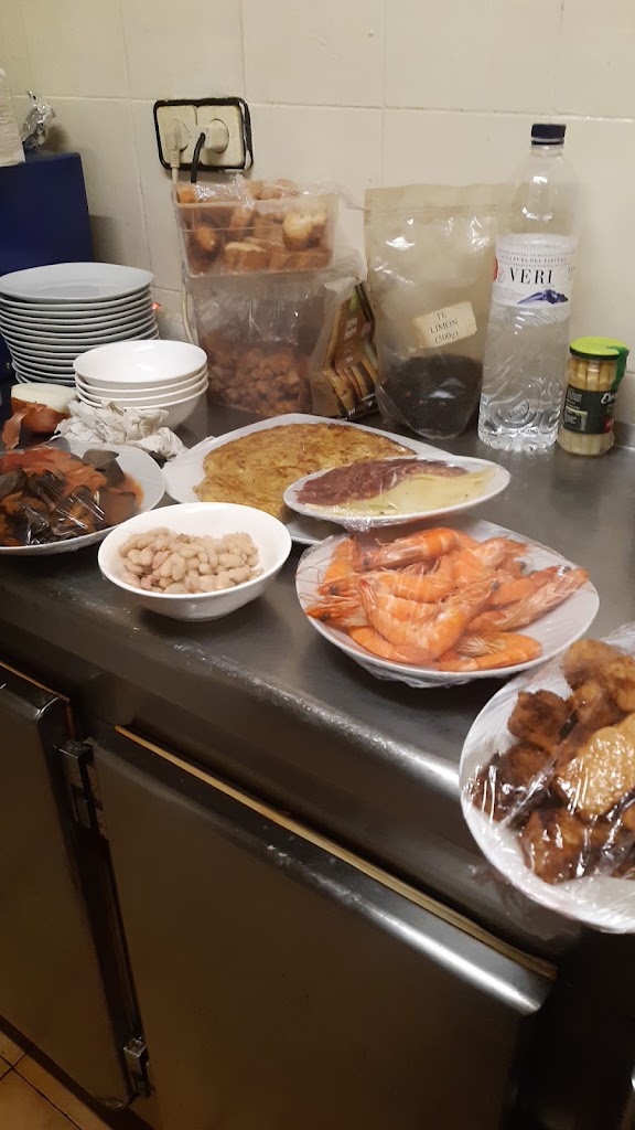 Bar Pierrot — Comida y bebida