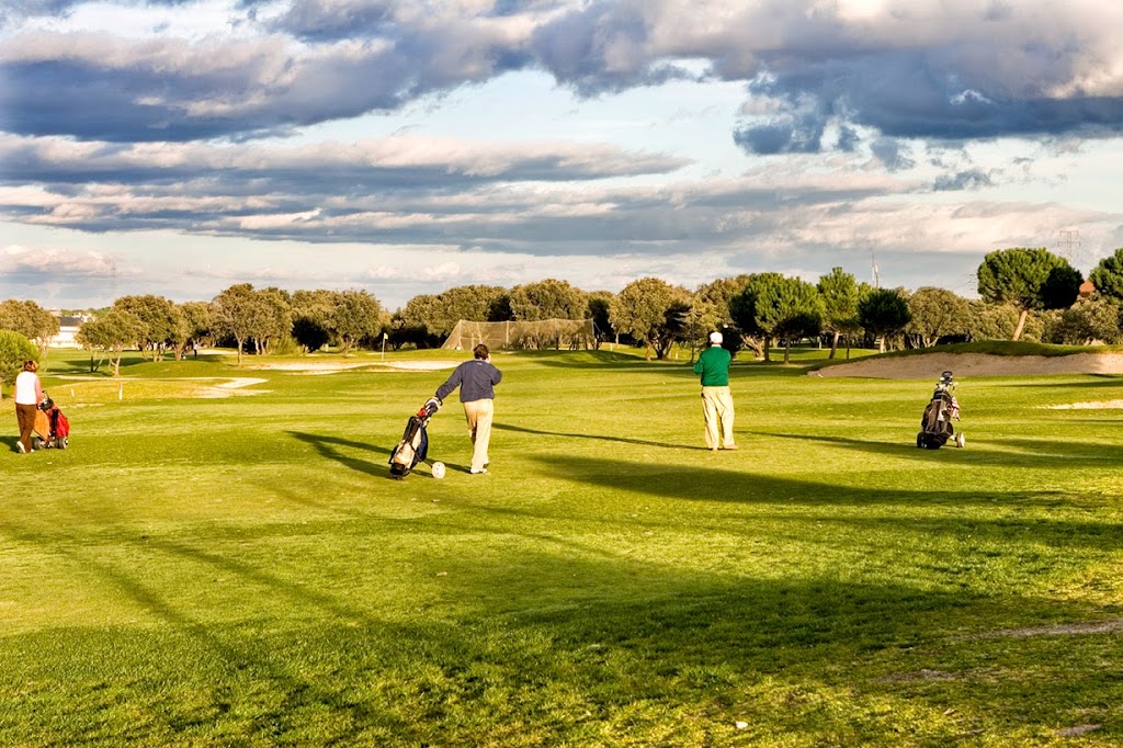 Forus Golf Las Rejas — Del propietario
