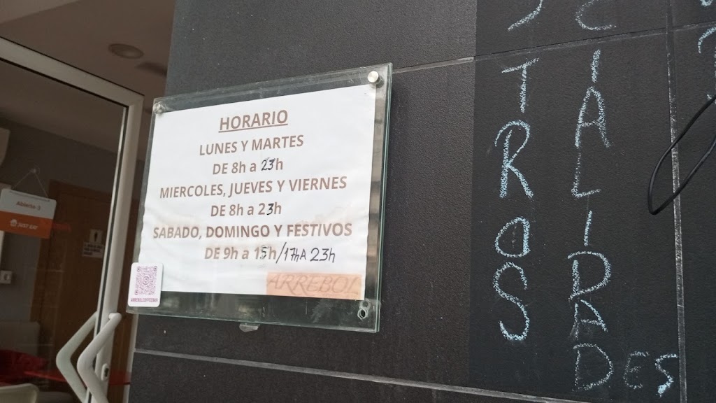 Cafeteria Arrebol — Carta