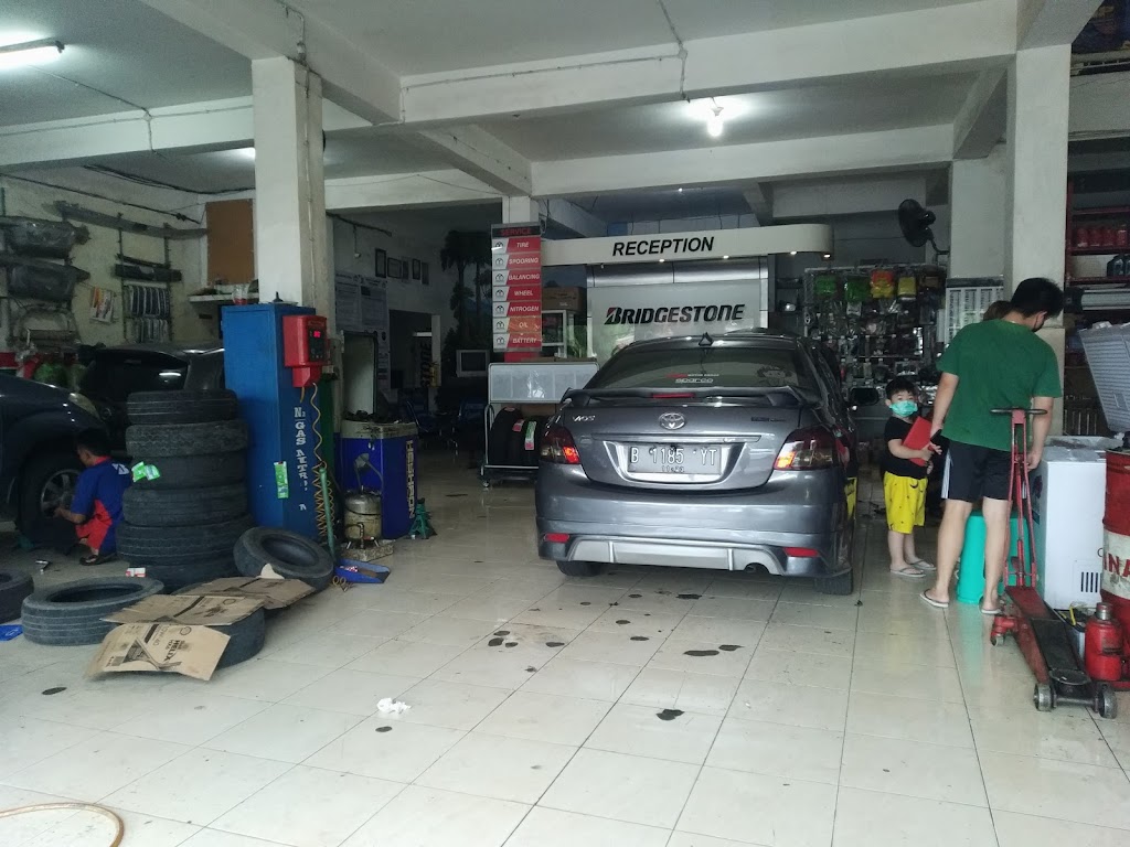Bengkel Mobil Wijaya
