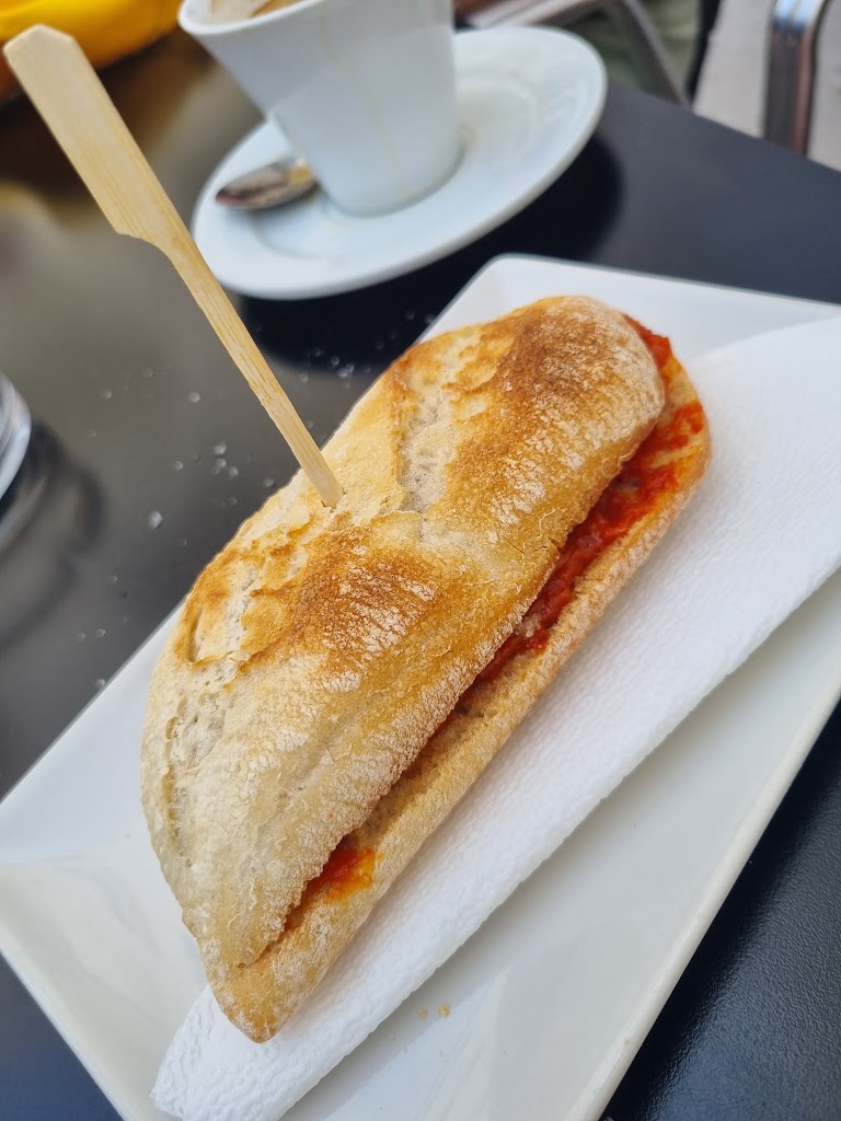 Bonsai — Comida y bebida