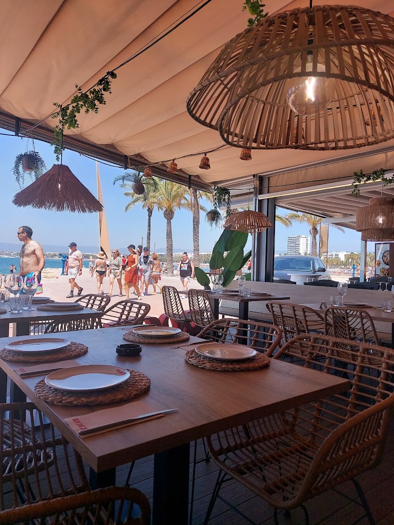 ROCE Restaurante Cambrils — Ambiente