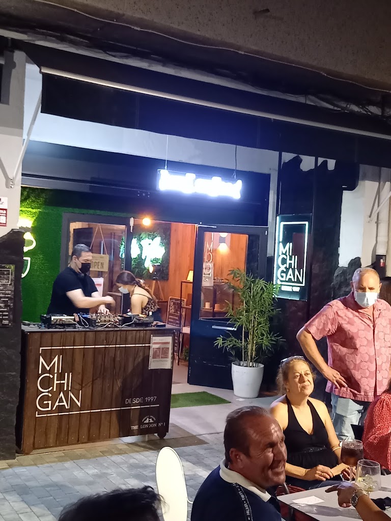 Michigan Coffee & Cocktails