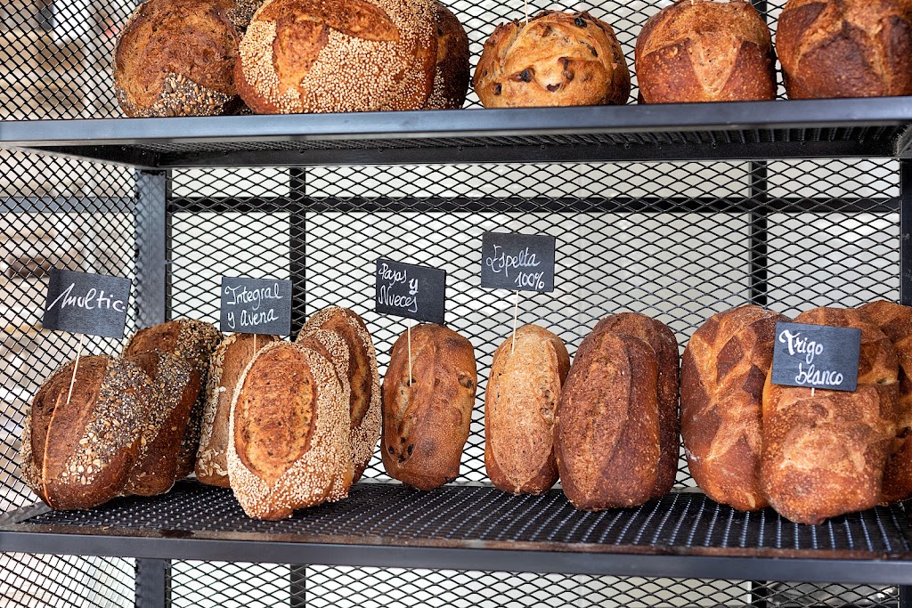 Fermento Casa De Panaderos — Comida y bebida