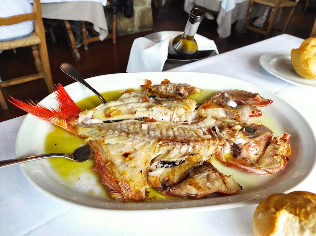 Restaurante Almiketxu — Comida y bebida