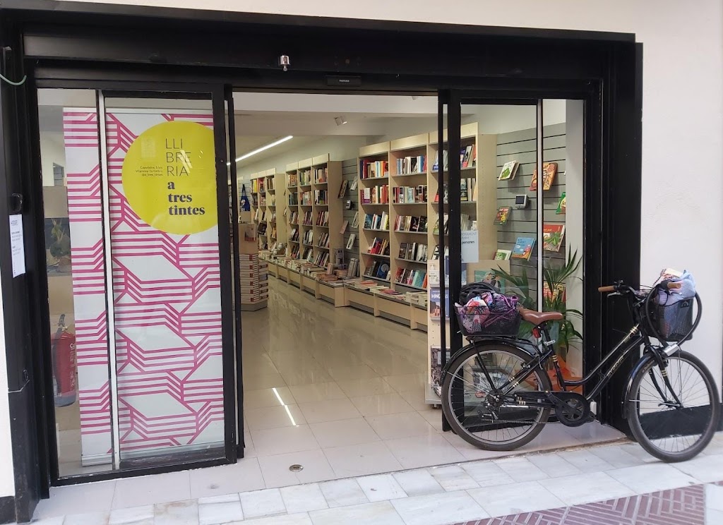 Llibreria A tres tintes