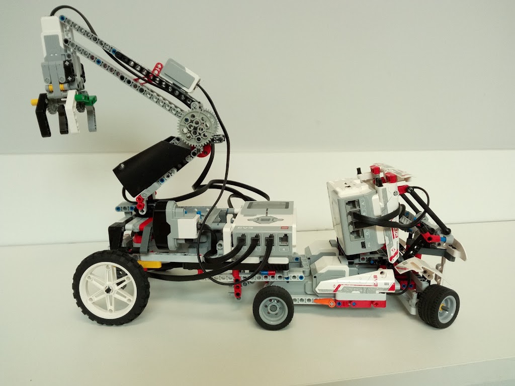 Yedai Escuela de Robotica — Del propietario