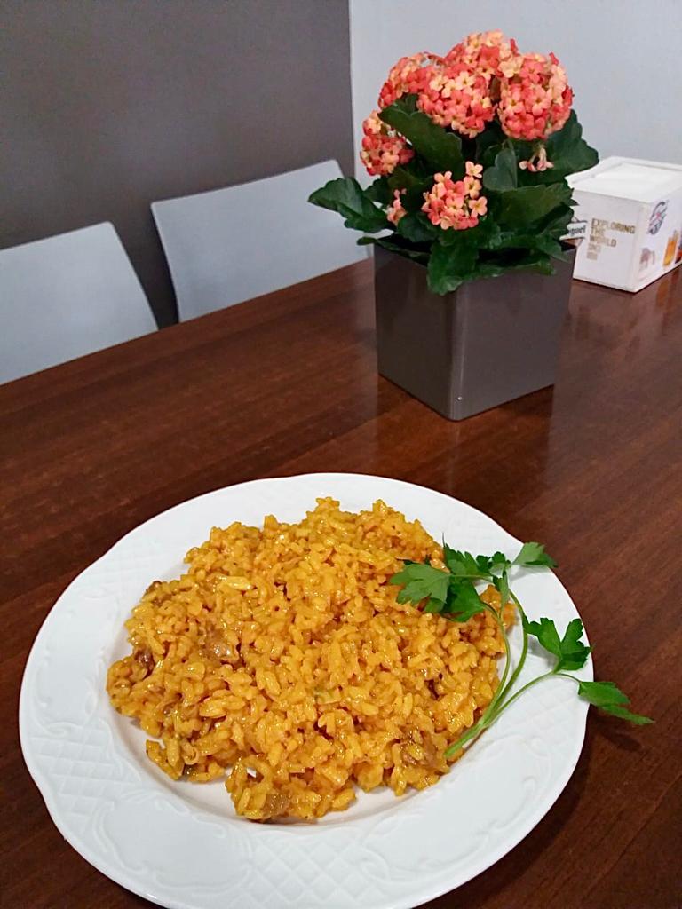 Cafeteria Bar la Patrona — Comida y bebida