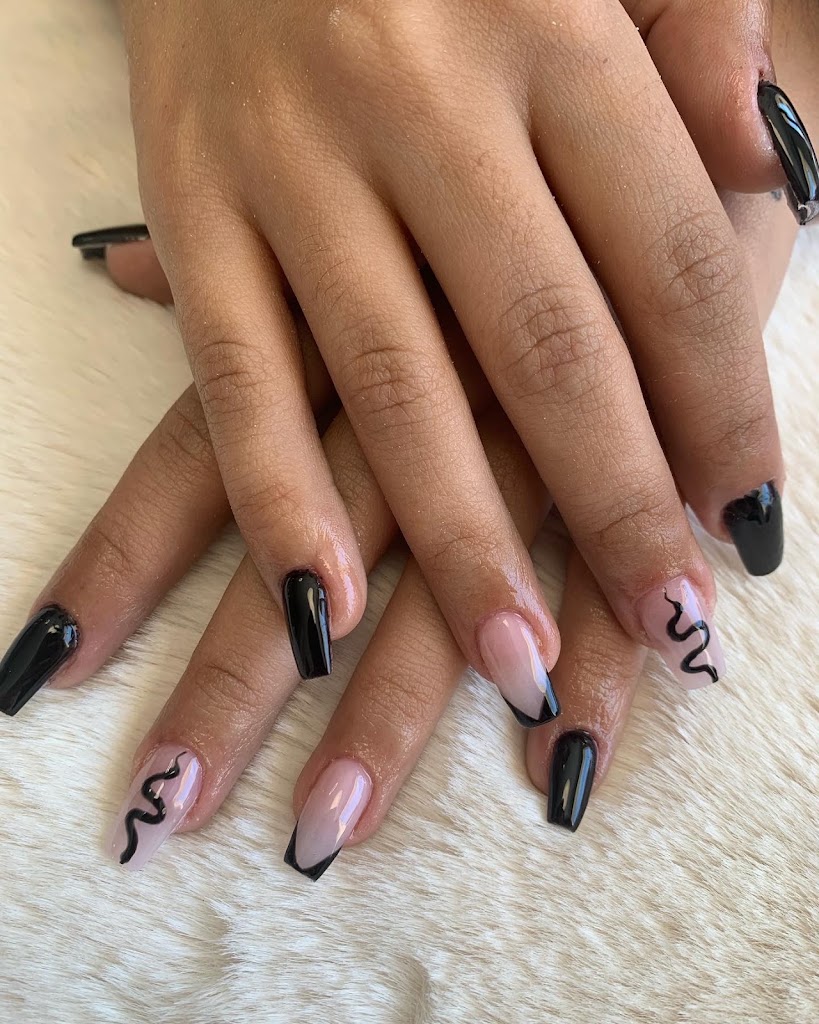Black Velvet — Manicura