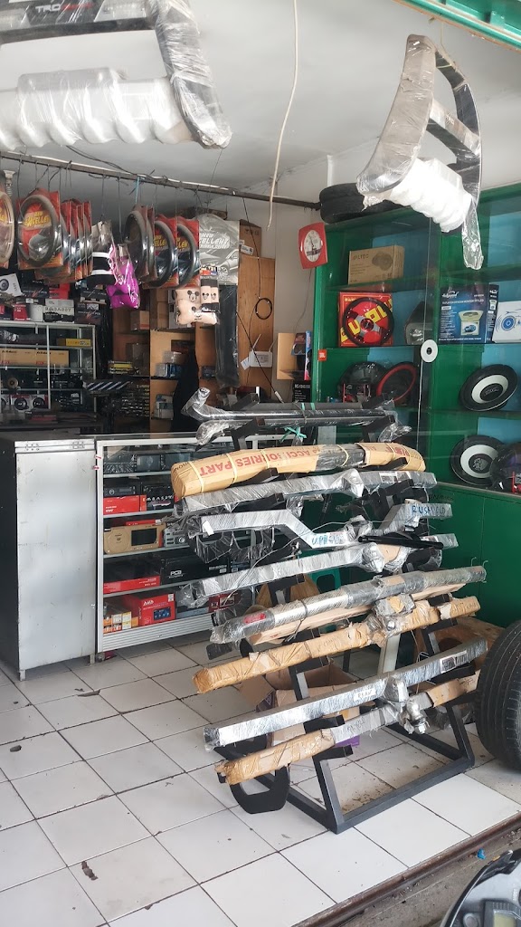 Variasi mobil Mulya Abadi Motor