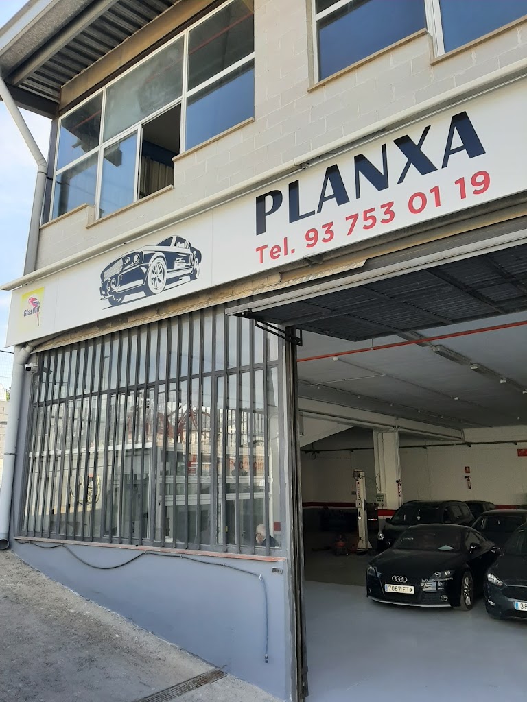 Auto Vilassar — Exterior