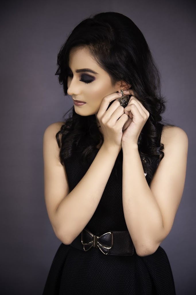 Vance Hair N Make Up Studio