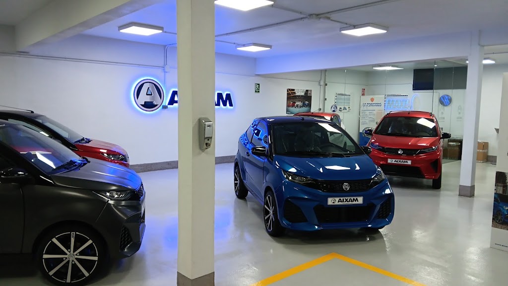 AM CITY AIXAM Concesionario Oficial — Interior