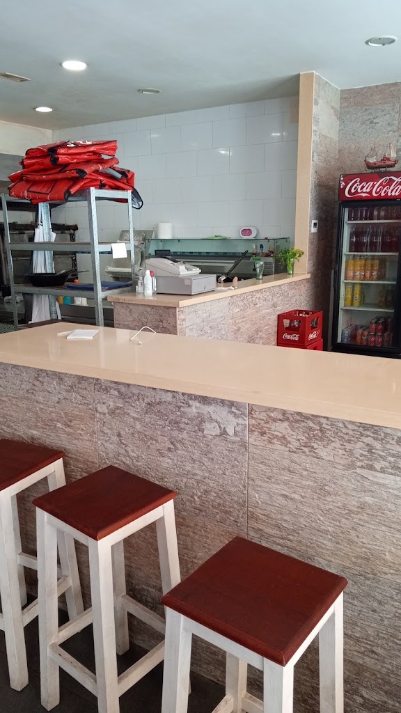 Pizzeria kebab La Mar Sala — Ambiente