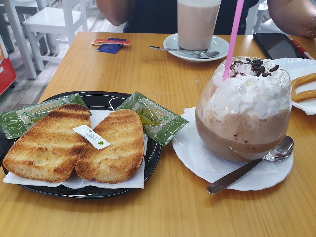 Restaurante Triana — Comida y bebida