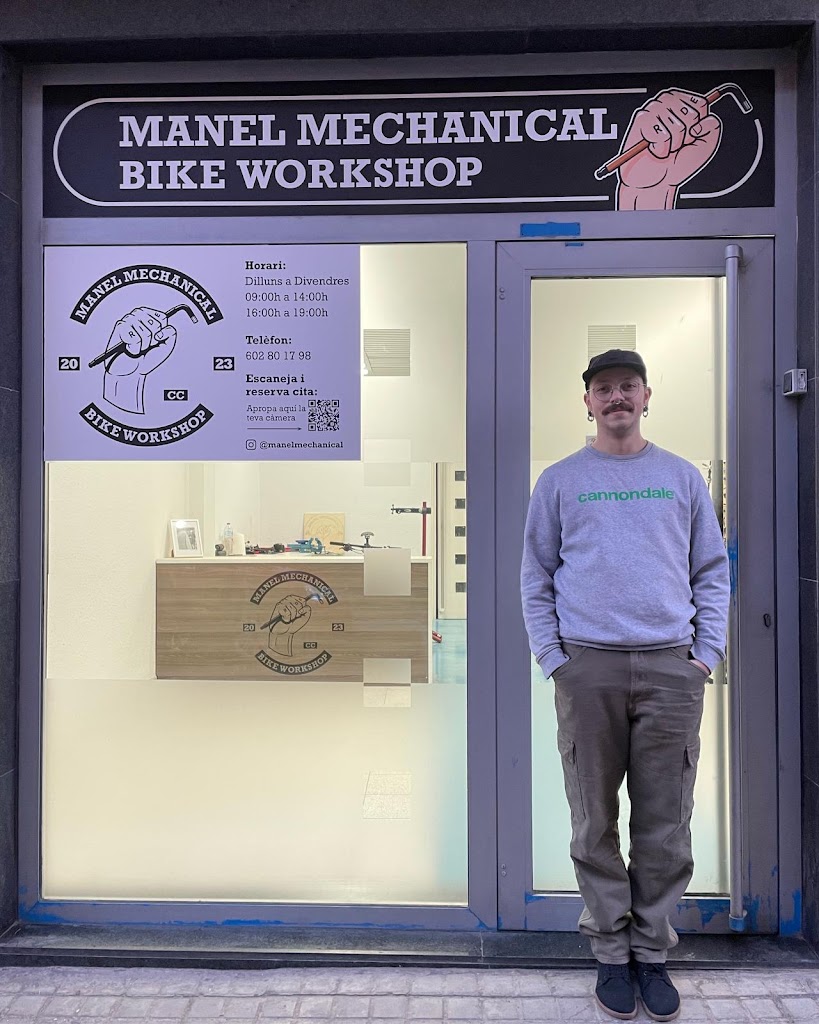 Manelmechanical Bike Workshop — Del propietario