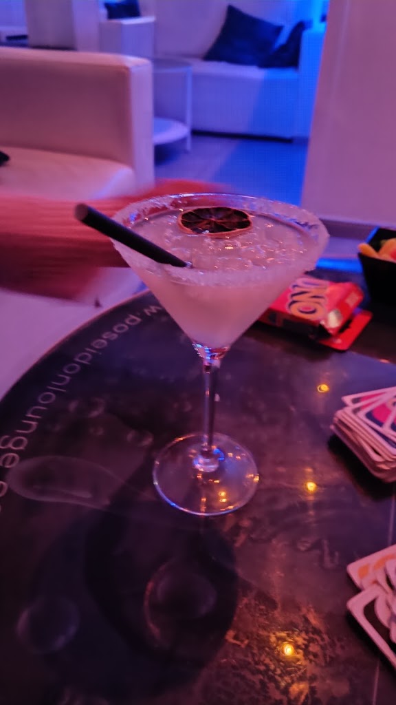 Poseidon Azuqueca — Comida y bebida