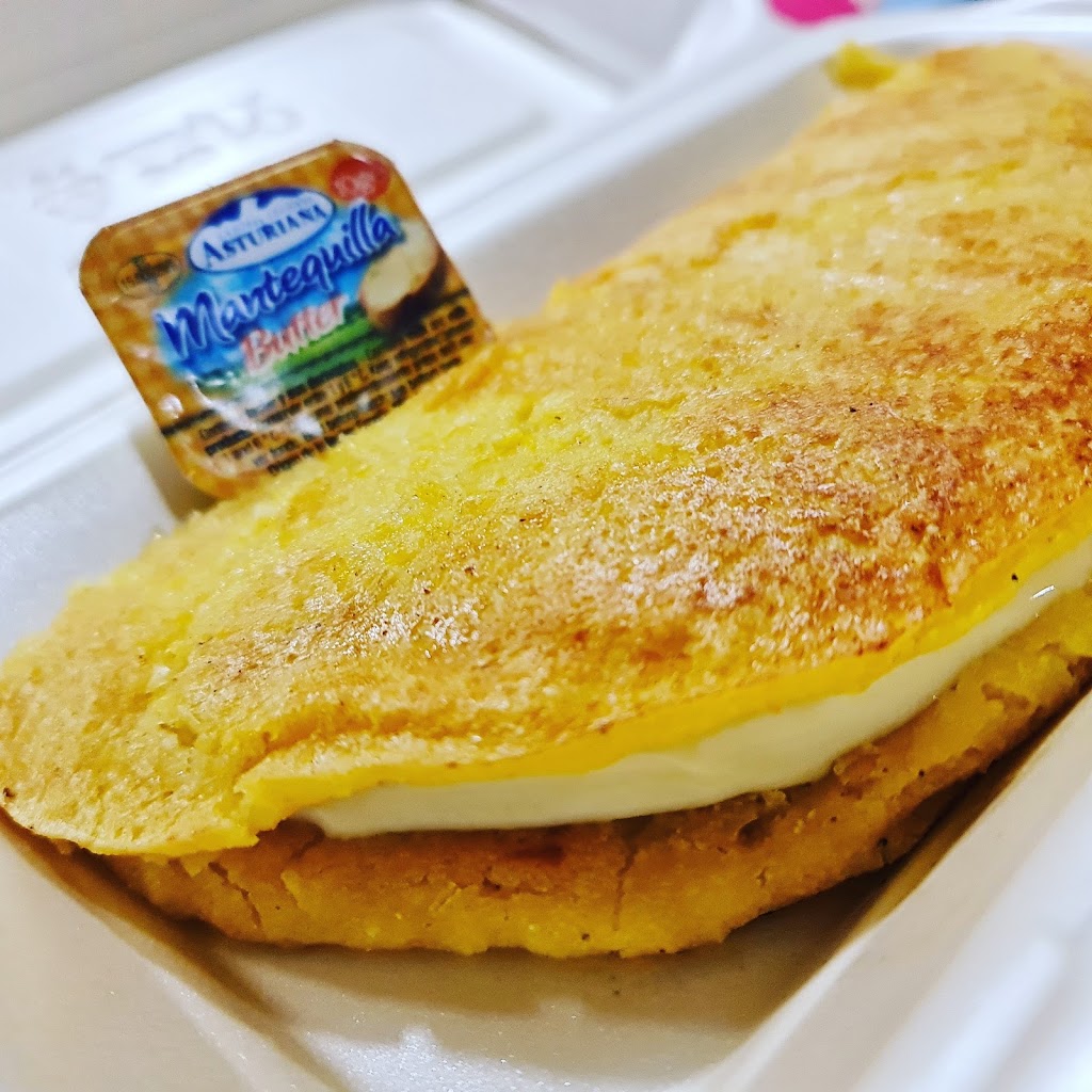 Restaurante el Dorado — Cachapa