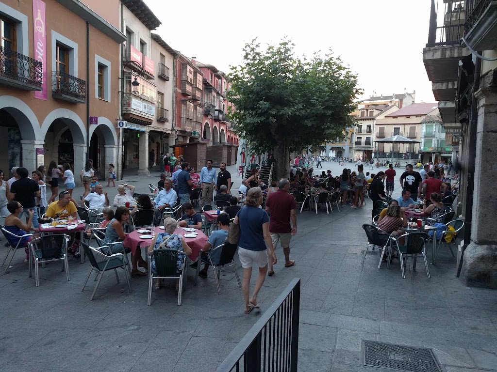 Bar Restaurante El Somaten — Ambiente