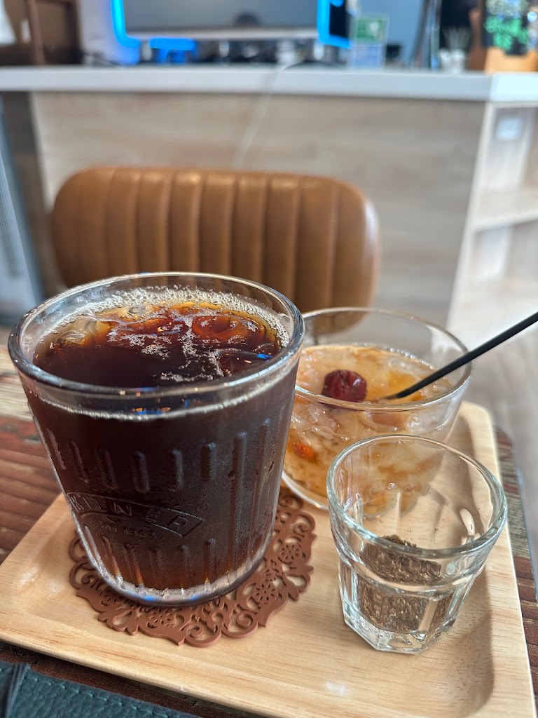 夯品珈琲 Hunt Beans Roaster (自家焙煎珈琲/咖啡＆氣泡飲品/甜點) 的照片