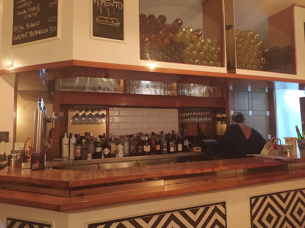 Bar La Hueve — Ambiente