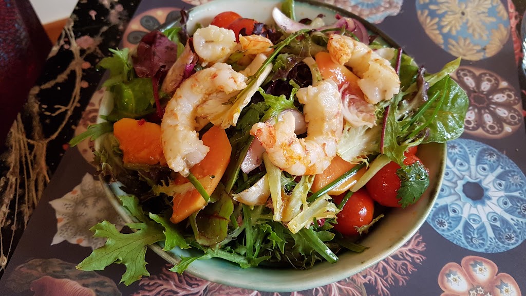 Restaurante La Clandestina — Comida y bebida