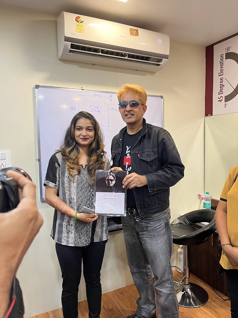 Dulhan Beauty Salon N Academy Lakme Professional