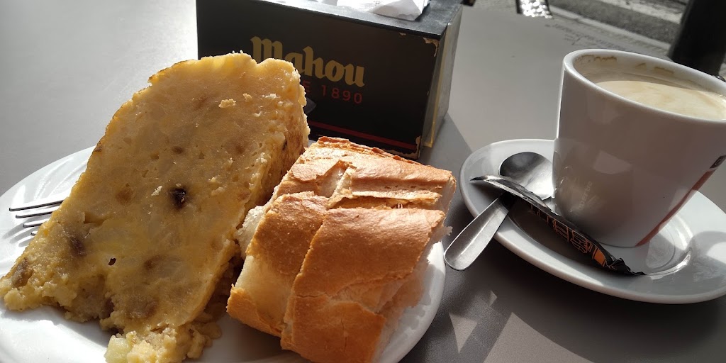 Restaurante El Nuevo Jerez — Comida y bebida