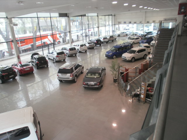 Central Seminuevos Km0 Vitoria - Gasteiz — Interior
