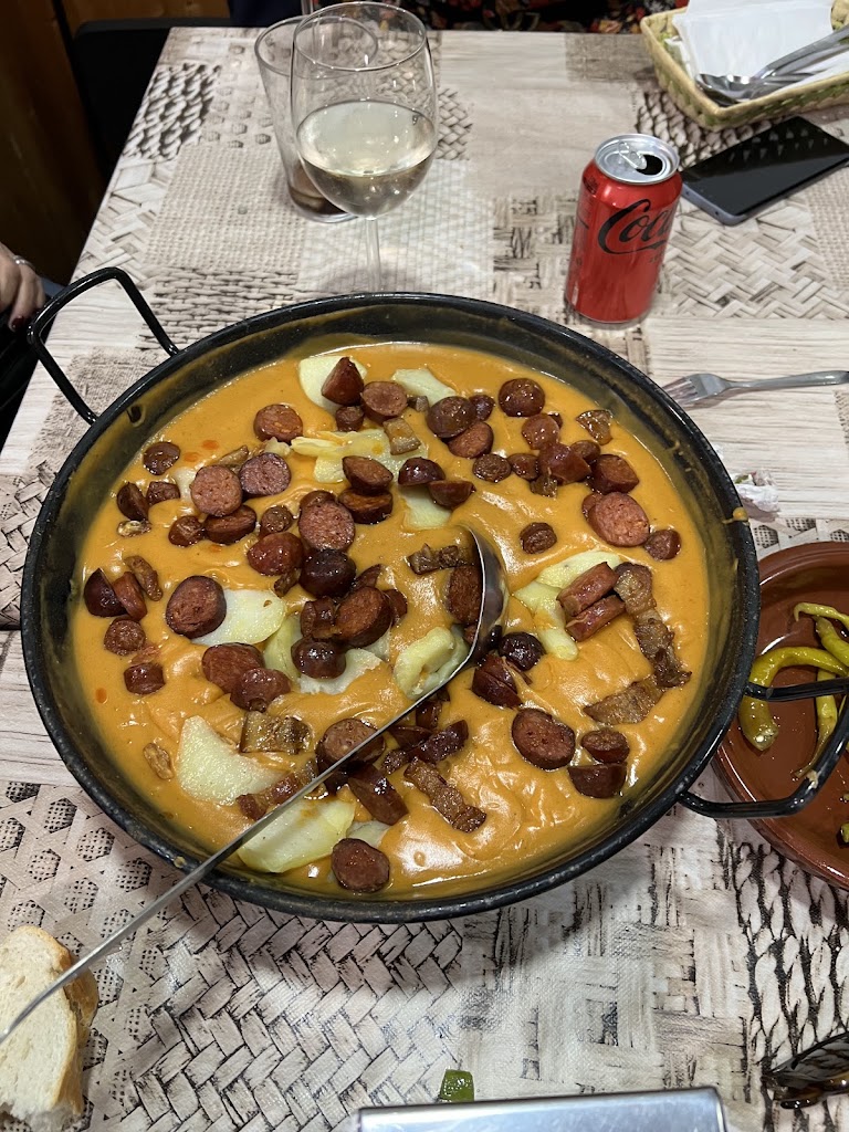 Bar Los Timbales Aranjuez — Comida y bebida