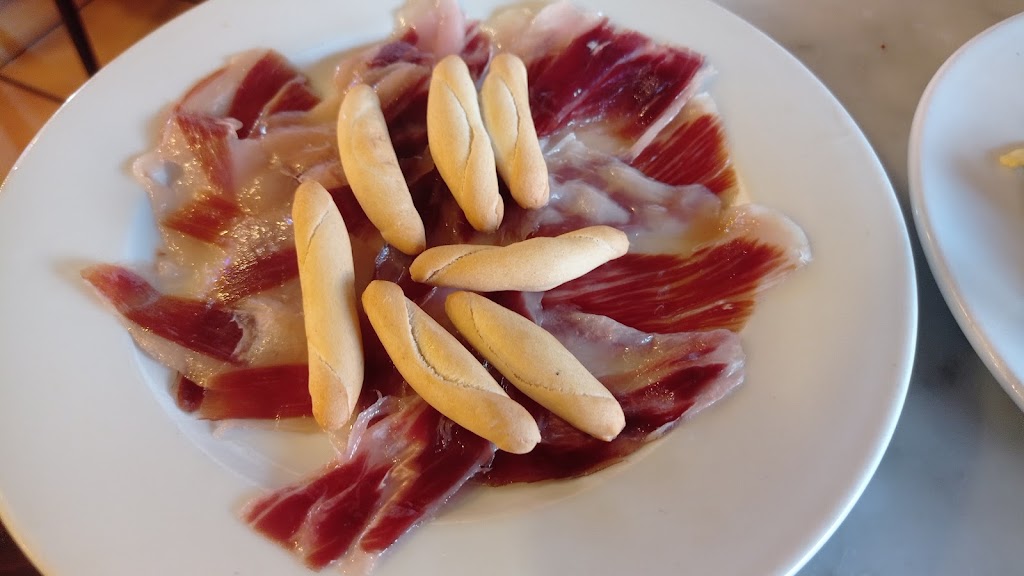Cafe Bar Penalty — Comida y bebida