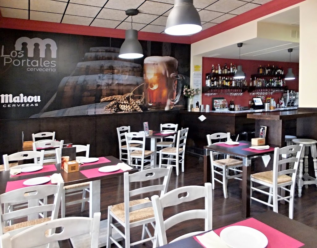 Los Portales M — Ambiente