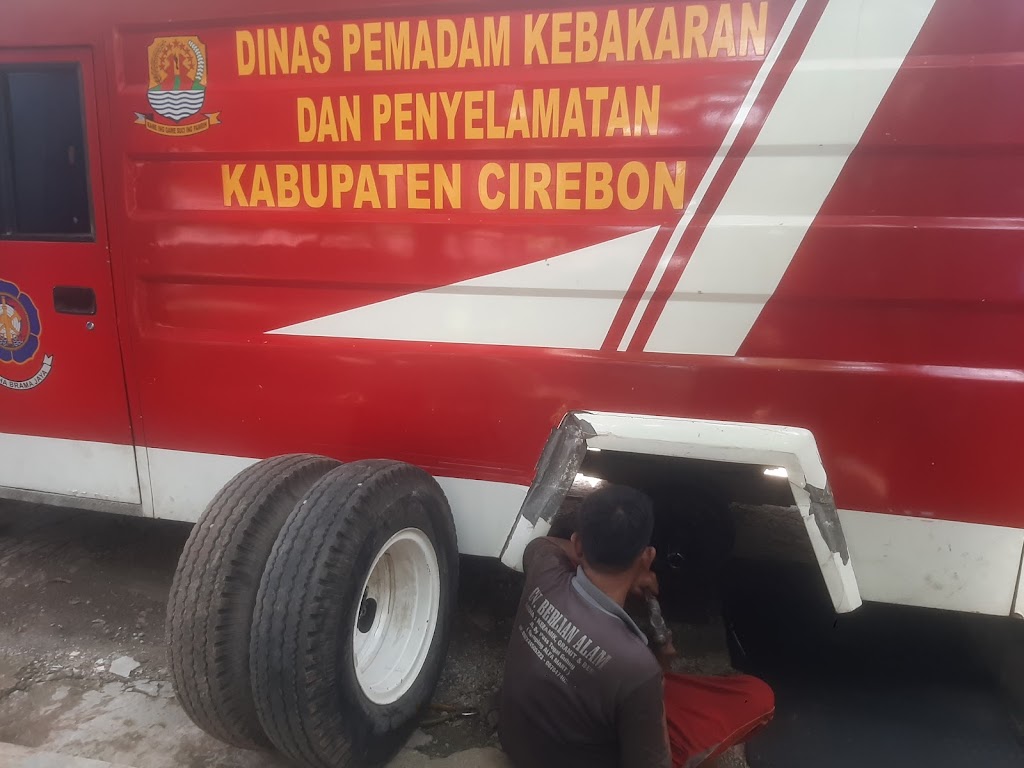 Bengkel Mobil K.A.K Putra Tunggal