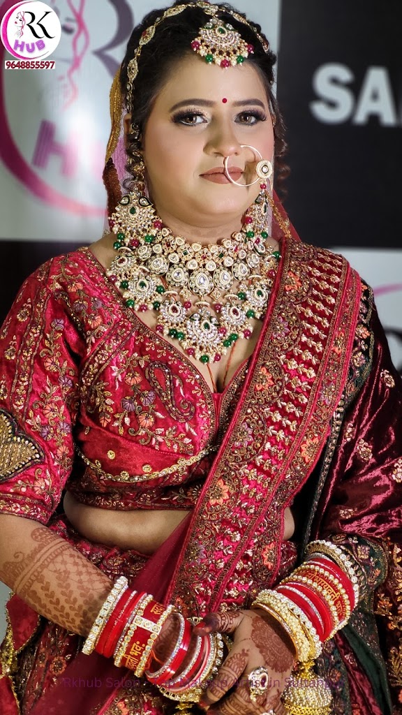 Rkhub Salon And Makeup Studio Best Makeup Artist Beauty Parlour In Sultanpur
