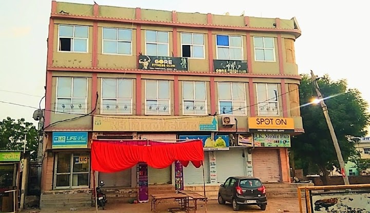 Spot On 62997 Red Chilli Hotel And Restaurant